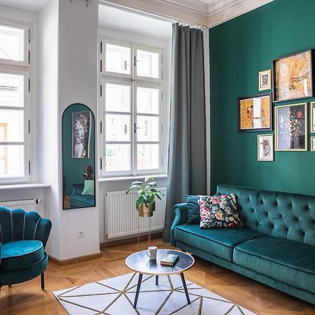 New Stylish 3 Suites Bedrooms Apt In Mala Strana - N2Nd Praga Exterior foto
